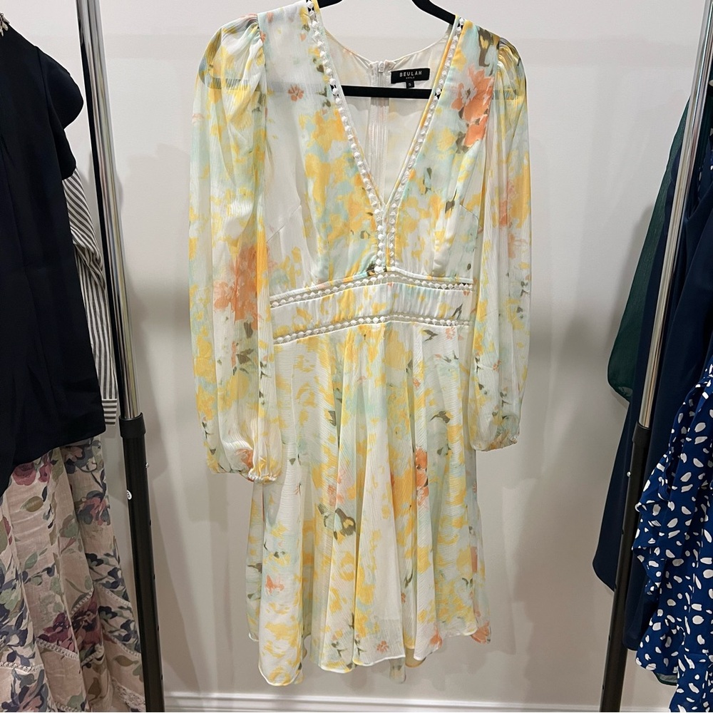 Beulah Pastel Yellow & Mint Floral V-Neck Long Sleeve Dress